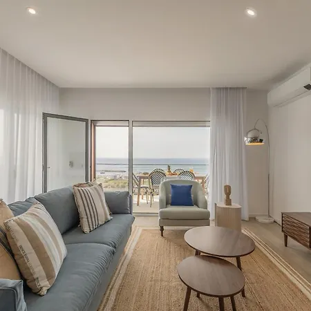 Mid-summer Dream Apartment